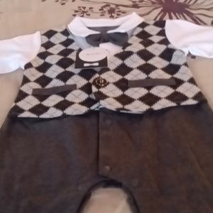 Hresadio baby boy suit size 9-12mo color Gray Oxford